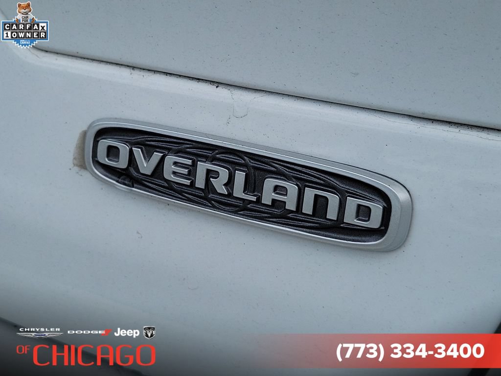 Used 2024 Jeep Grand Cherokee Overland w/ Luxury Tech Group IV AWD/4WD image 6