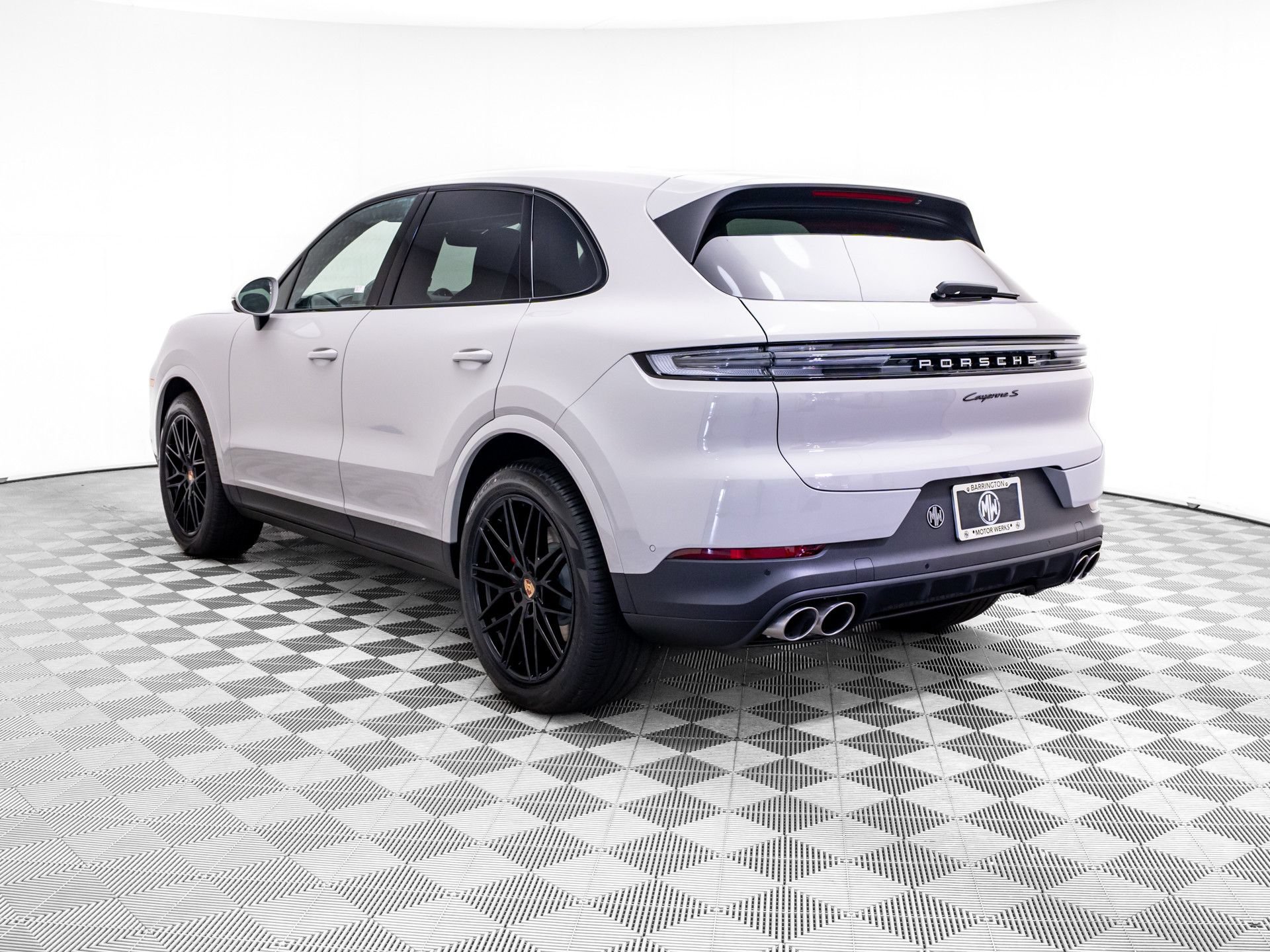 New 2026 Porsche Cayenne S AWD/4WD image 3