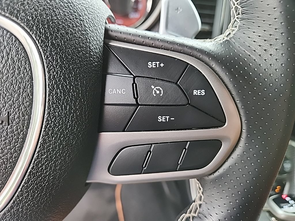 Used 2021 Dodge Challenger SRT Hellcat w/ Plus Package RWD image 13