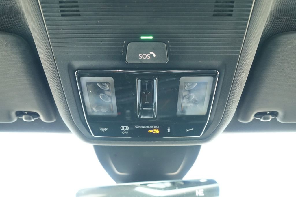 Used 2024 Volkswagen GTI SE w/ SE Leather Seats Package image 19