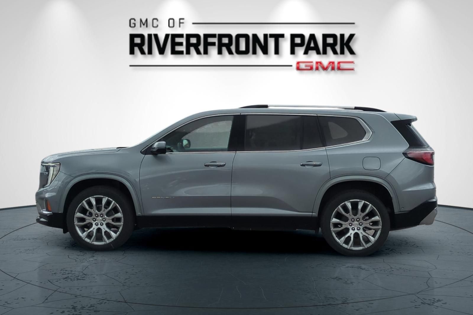 New 2026 GMC Acadia Denali w/ Super Cruise Package AWD/4WD image 6