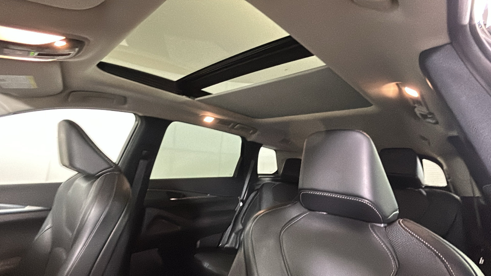 Used 2024 INFINITI QX60 Luxe AWD/4WD image 14