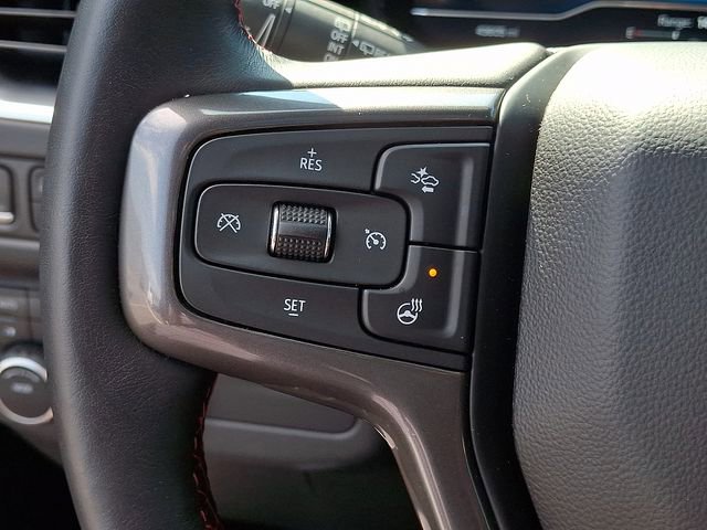 Used 2022 Chevrolet Tahoe RST w/ Luxury Package AWD/4WD image 15