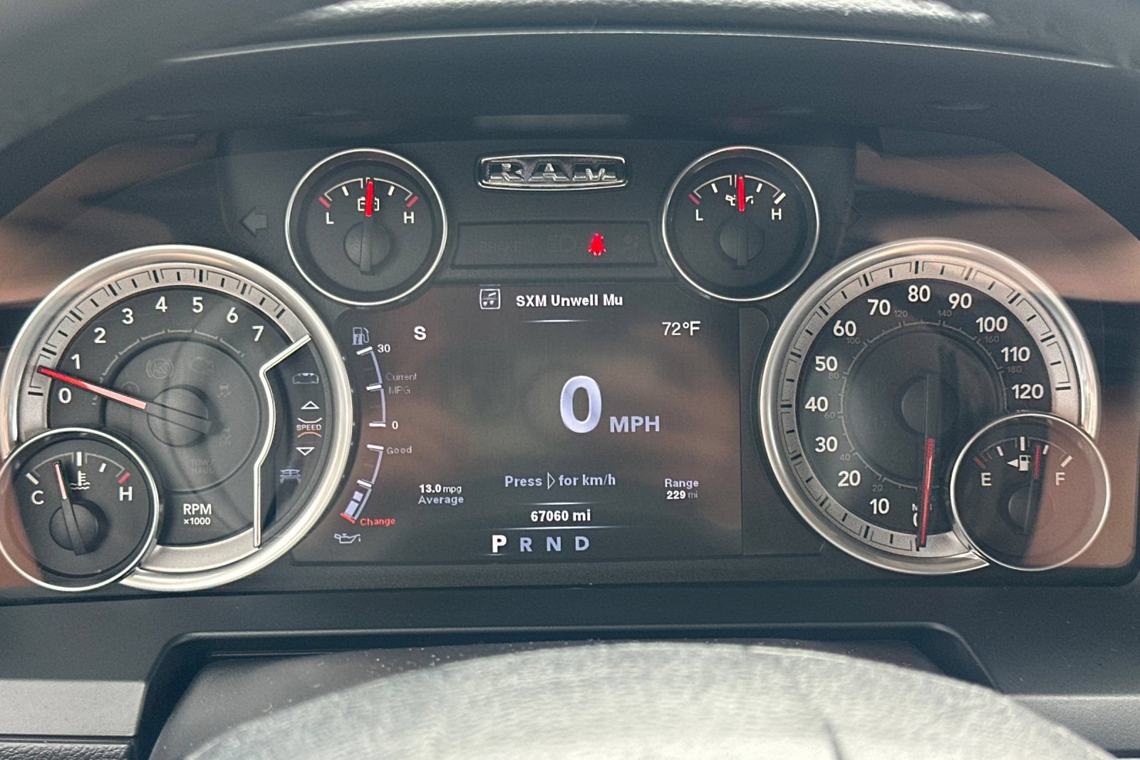 Used 2014 RAM 1500 Laramie w/ Convenience Group AWD/4WD image 28