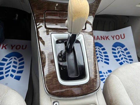 Used 2015 Nissan Sentra SV image 10