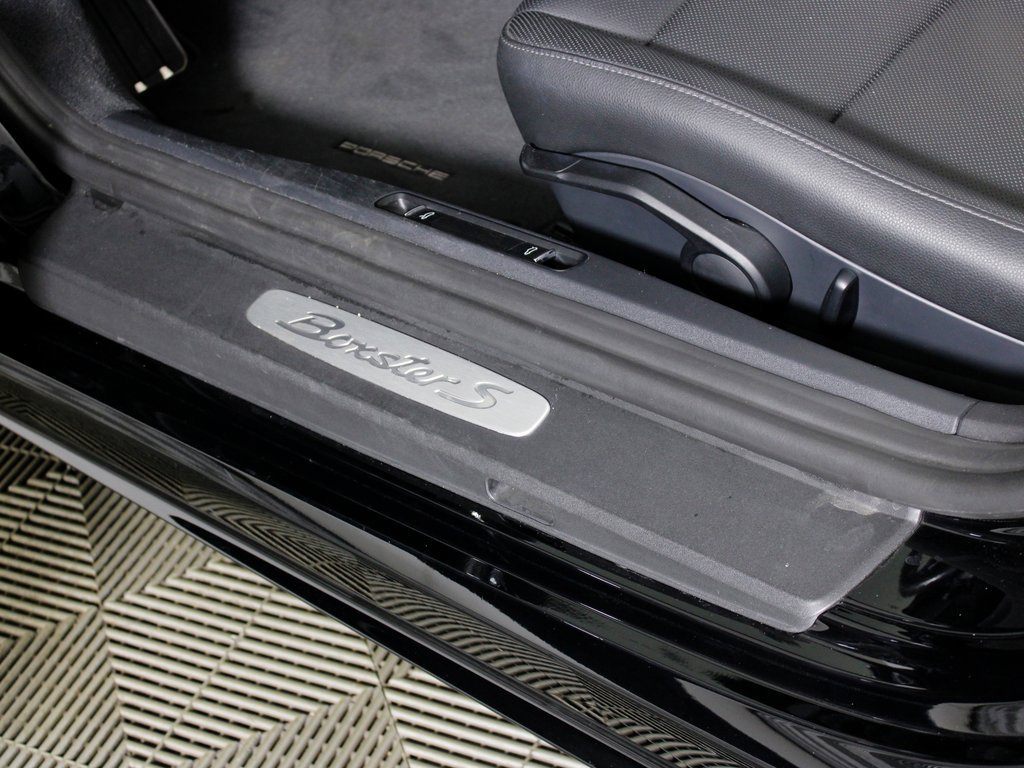 Used 2021 Porsche 718 Boxster S image 26