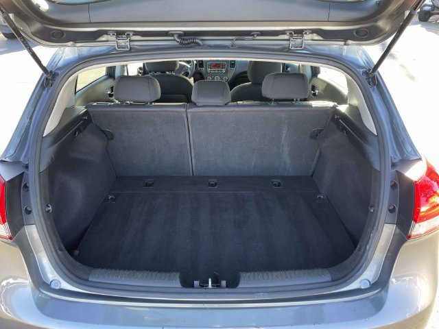 Used 2016 Kia Forte LX FWD image 8
