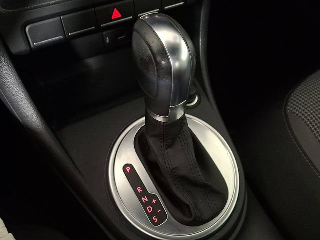 Used 2019 Volkswagen Beetle 2.0T S FWD image 16