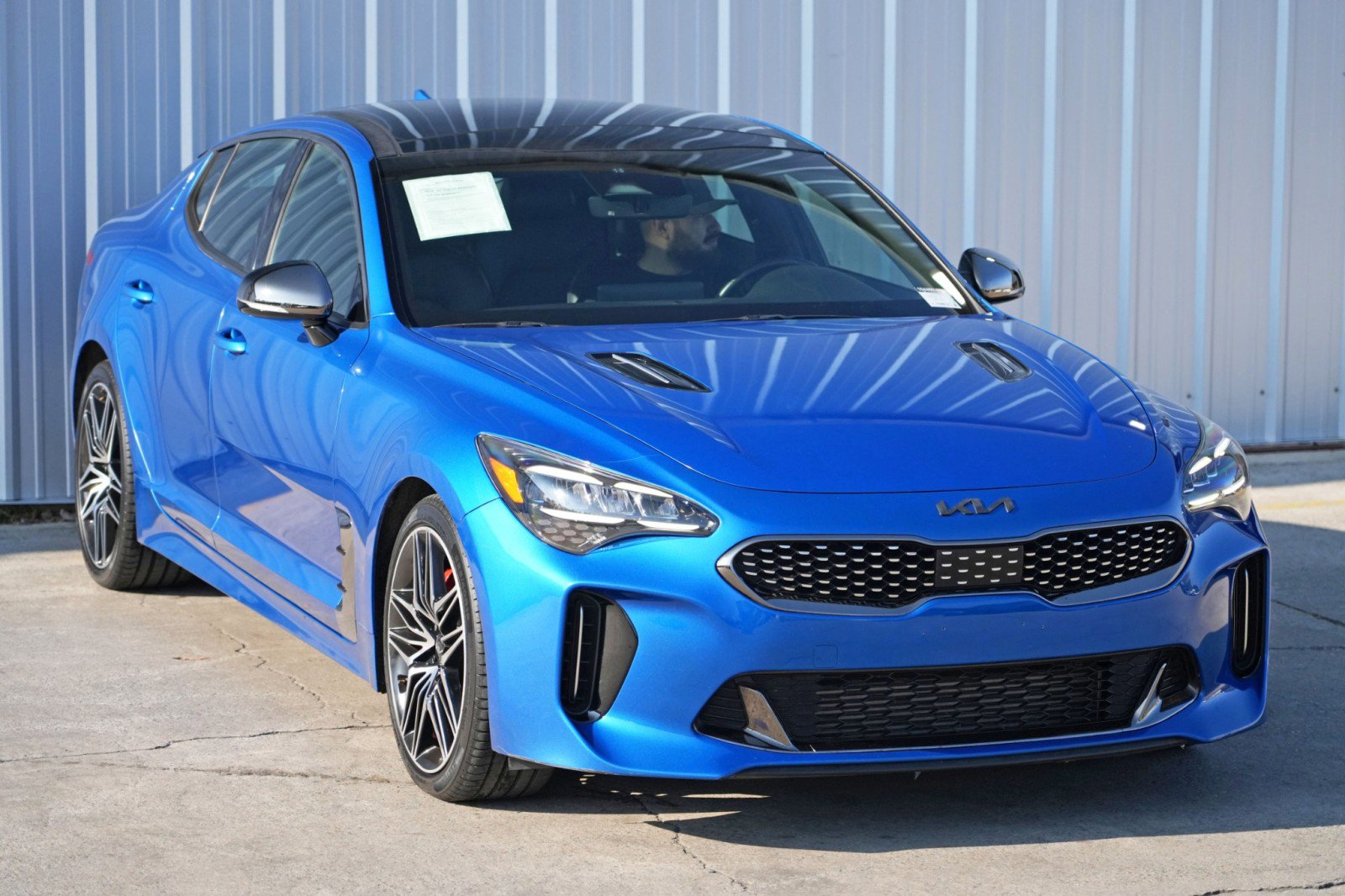 Used 2022 Kia Stinger GT1 image 54