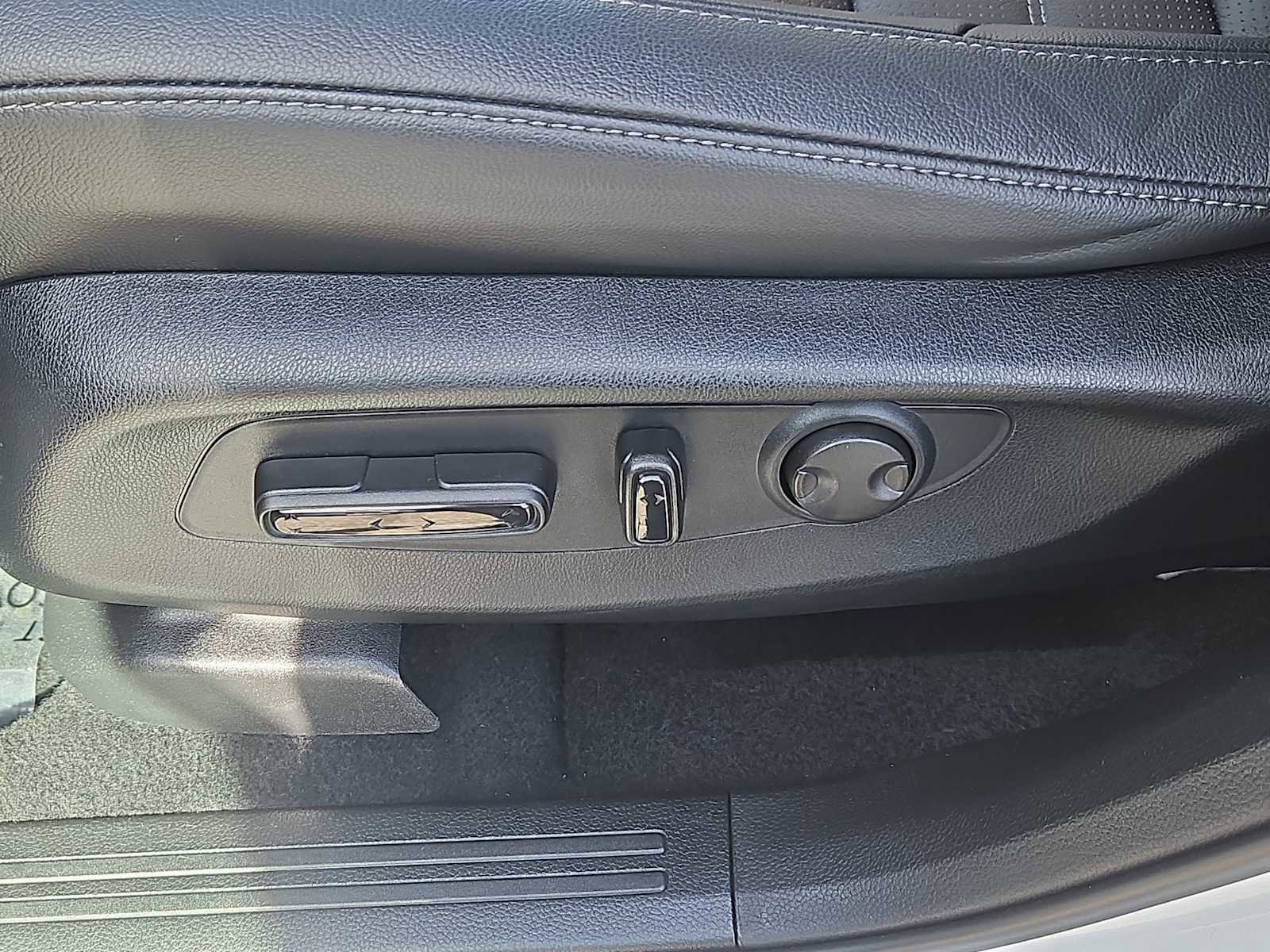 Certified 2024 Honda CR-V EX-L image 22