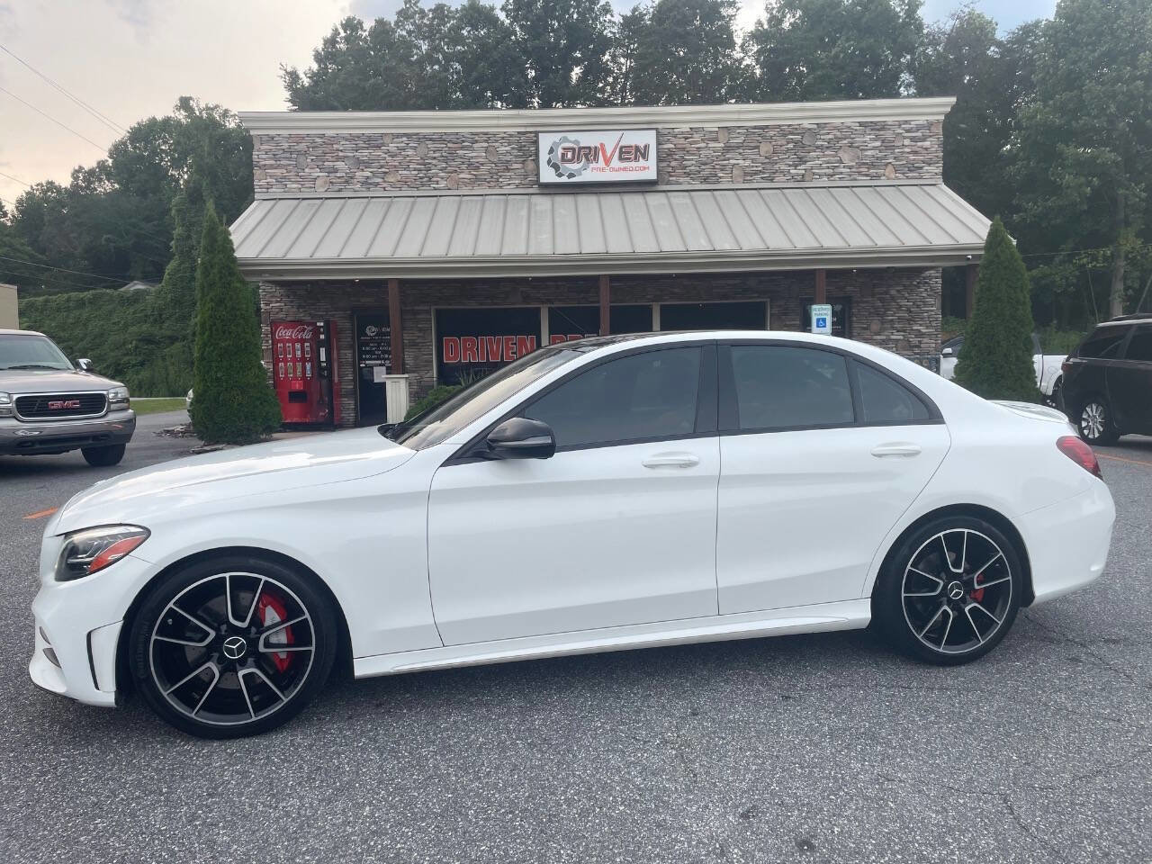 Used 2019 Mercedes-Benz C 300 Sedan image 1