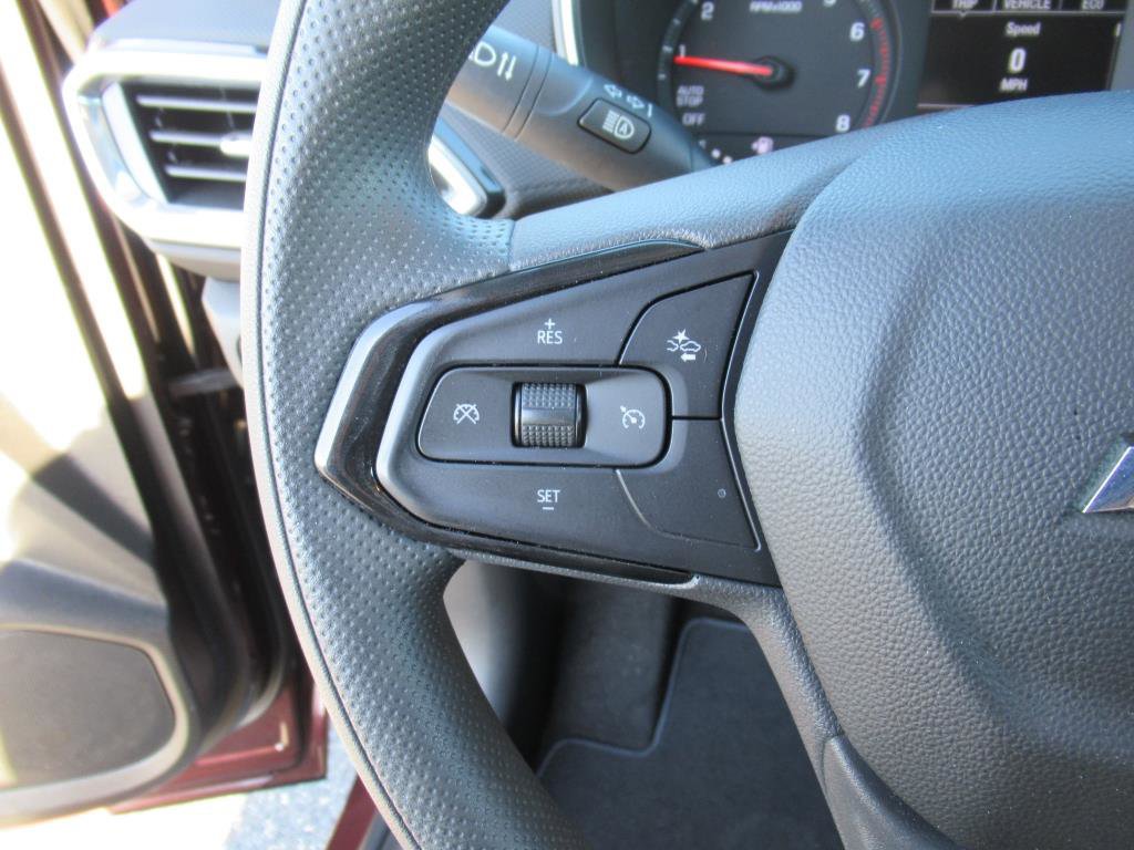 Used 2022 Chevrolet TrailBlazer LT w/ Convenience Package image 17