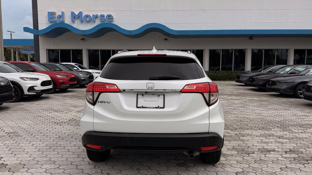Used 2021 Honda HR-V EX image 11