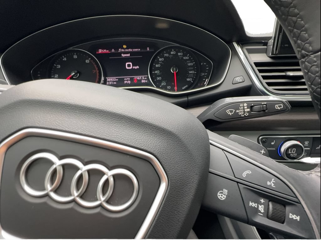 Used 2022 Audi Q5 2.0T Premium AWD/4WD image 43