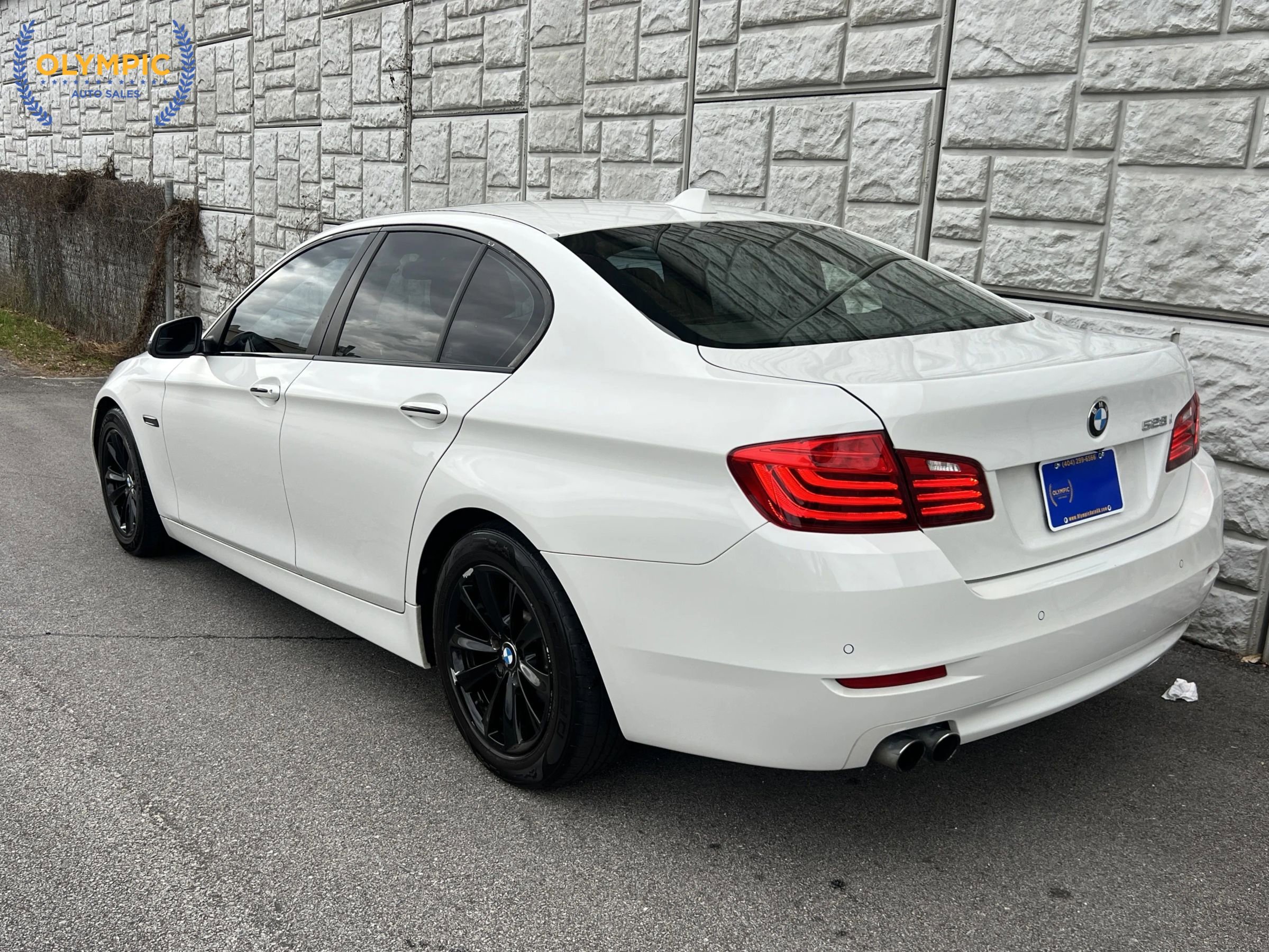 Used 2016 BMW 528i Sedan image 4