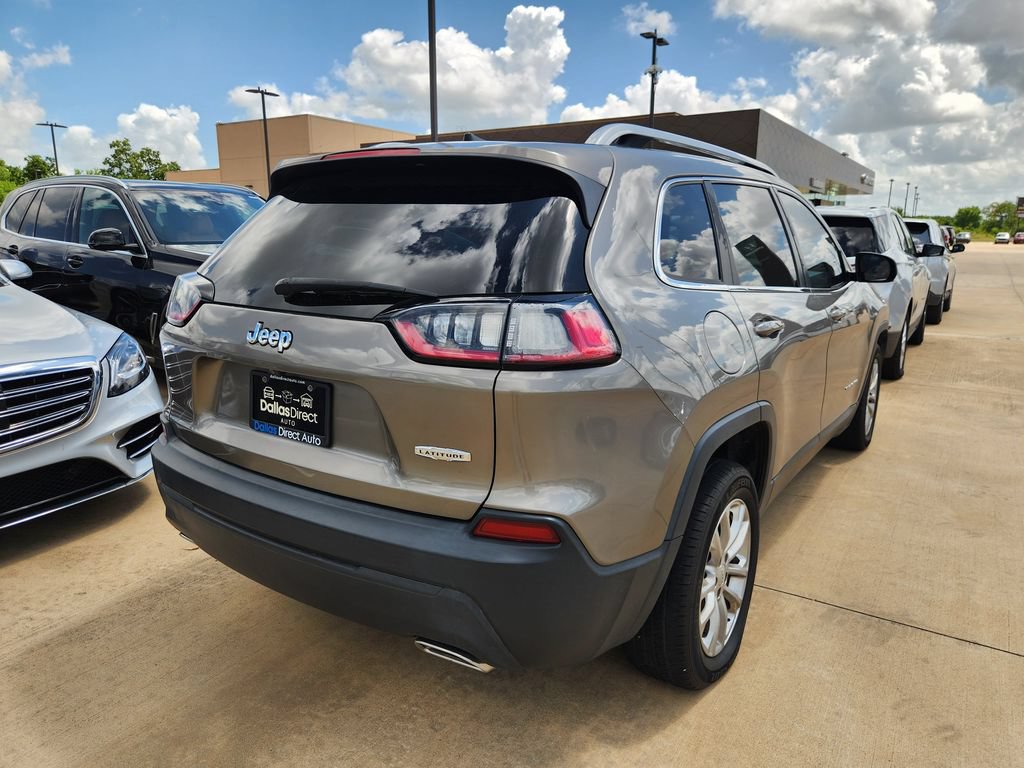 Used 2019 Jeep Cherokee Latitude w/ Popular Appearance Group FWD image 6