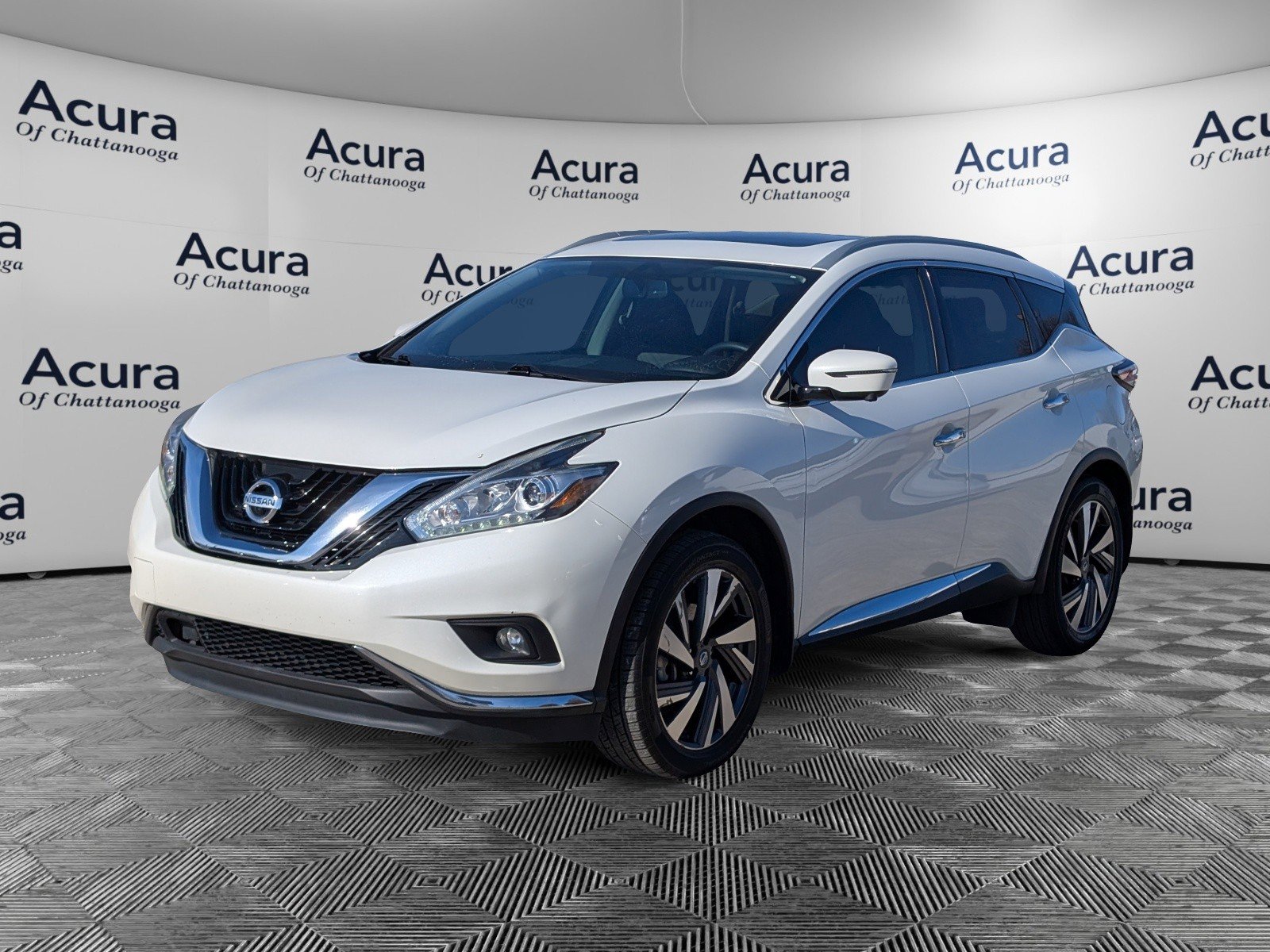 Used 2018 Nissan Murano Platinum w/ Cargo Package image 4