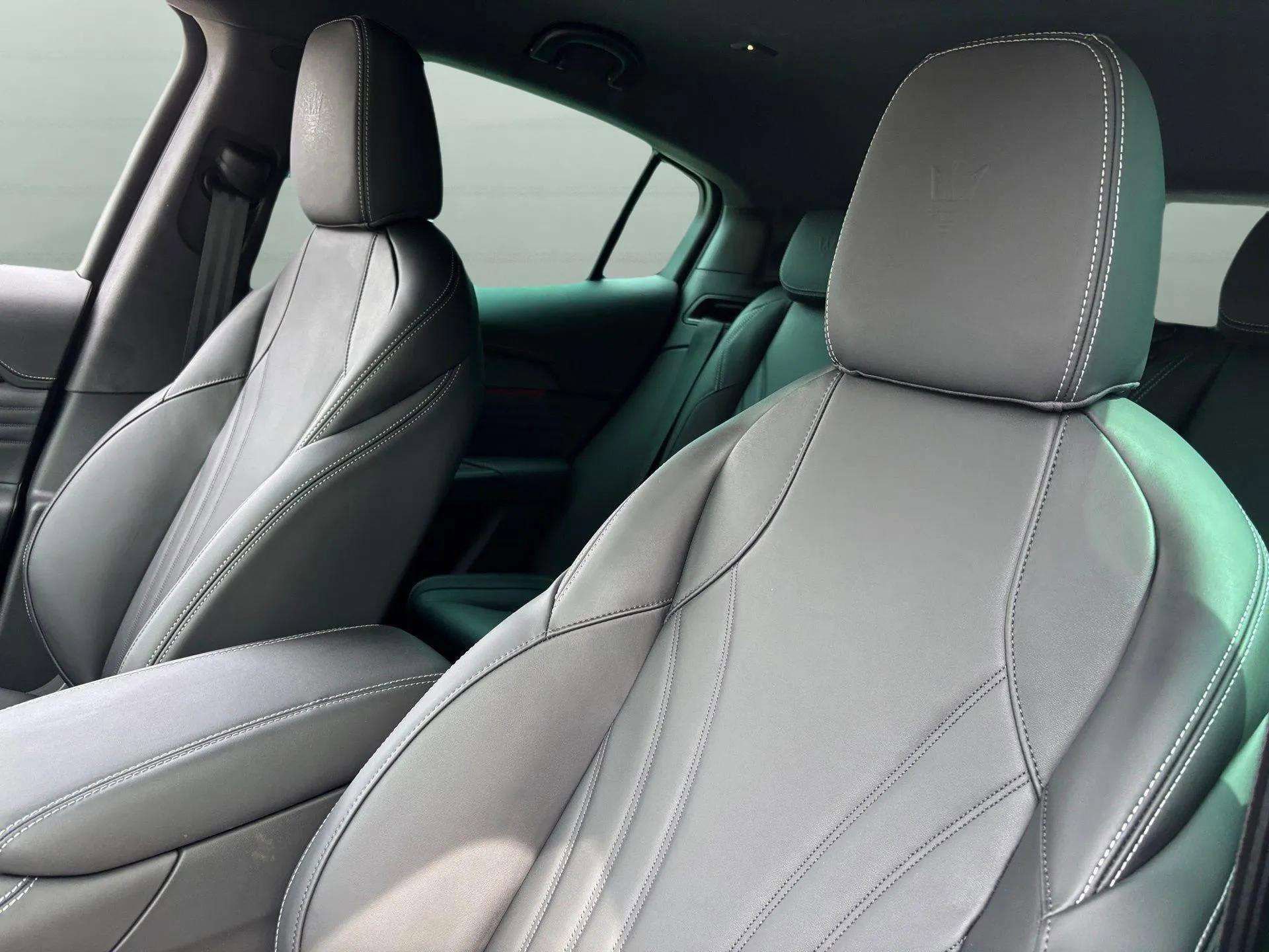 New 2025 Maserati Grecale Modena image 17