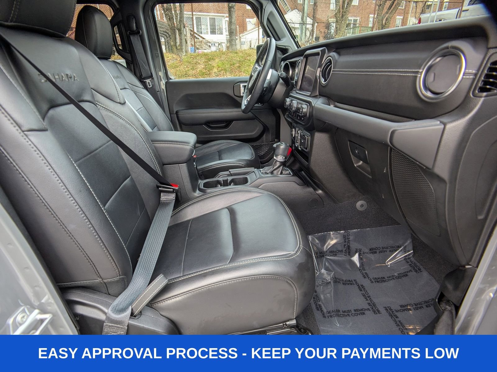 Used 2023 Jeep Wrangler Unlimited Sahara w/ Cold Weather Group image 15