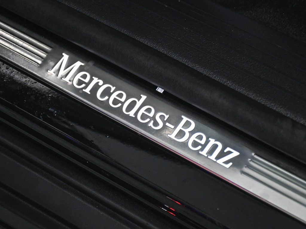 Used 2025 Mercedes-Benz GLE 450e GLE 450e w/ AMG Line Exterior image 11