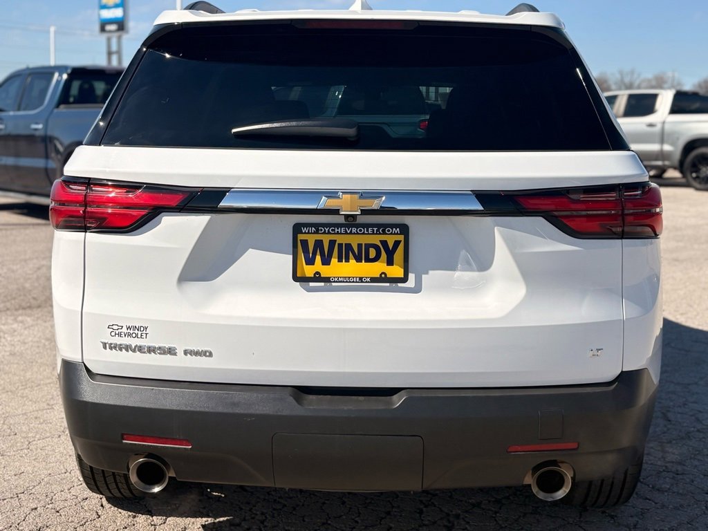 Used 2023 Chevrolet Traverse LT image 6