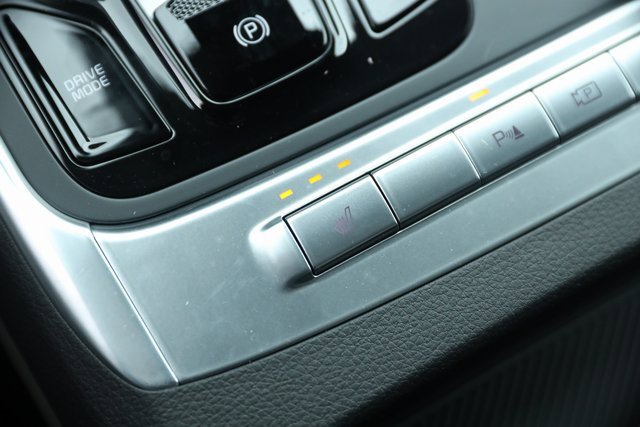 New 2025 Kia Carnival EX image 6