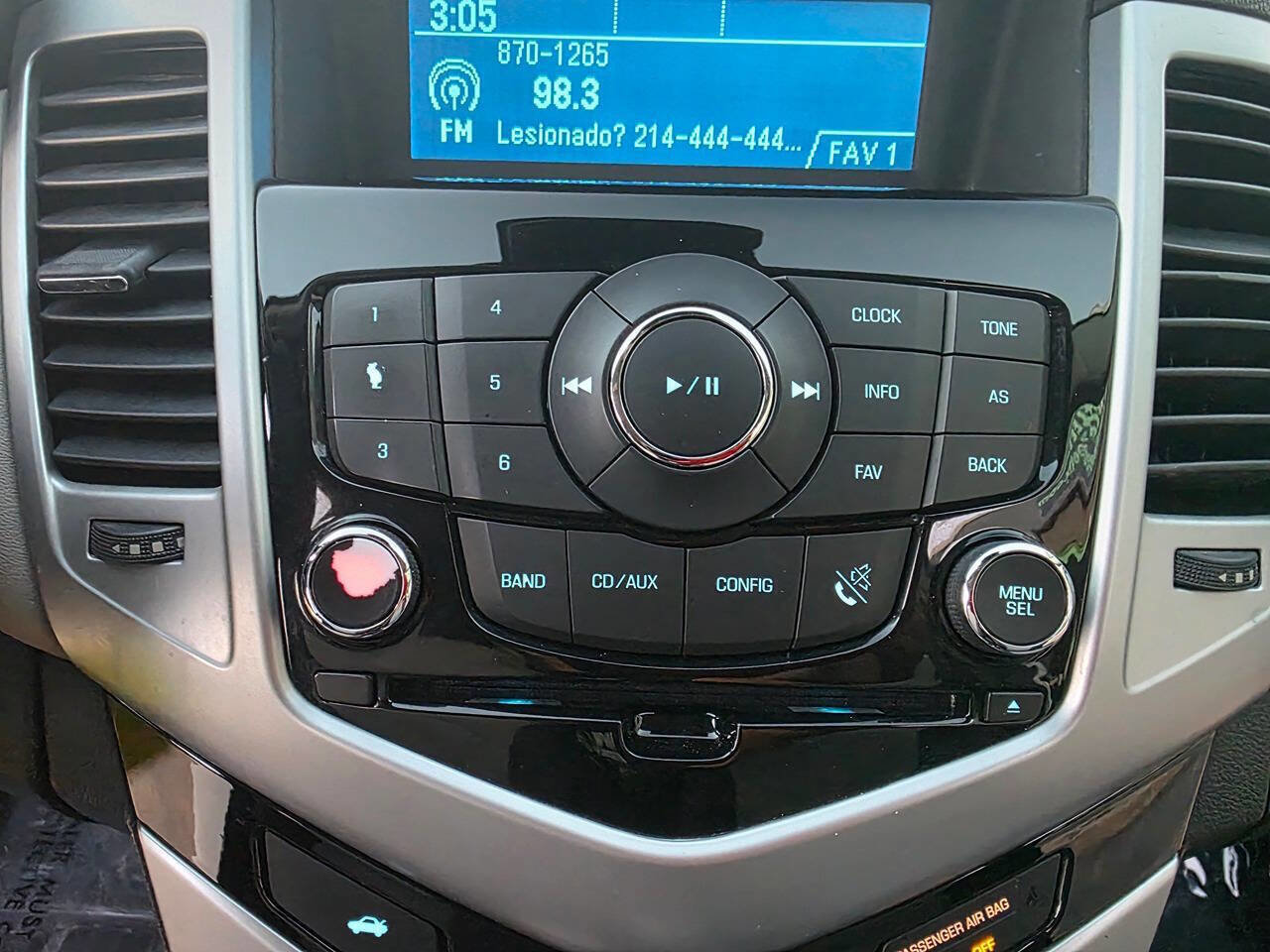 Used 2016 Chevrolet Cruze LS image 27