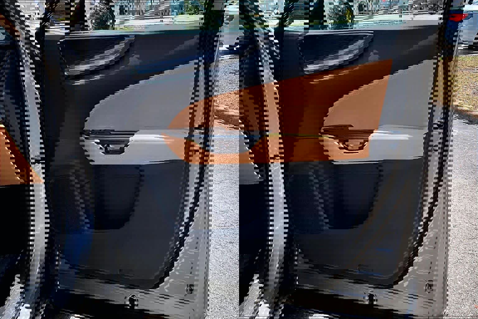 Used 2025 Lexus NX 250 FWD w/ Cold Area Package image 26