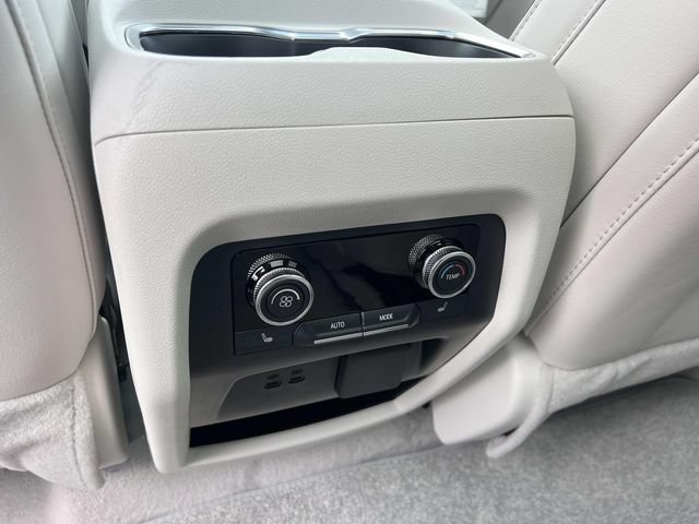 New 2026 Buick Enclave Avenir w/ Super Cruise Package FWD image 14