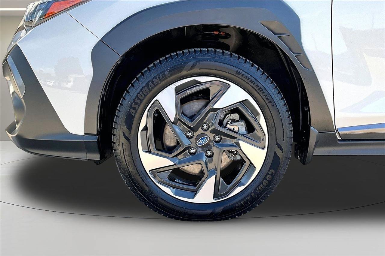 Used 2024 Subaru Crosstrek 2.5i Limited AWD/4WD image 34