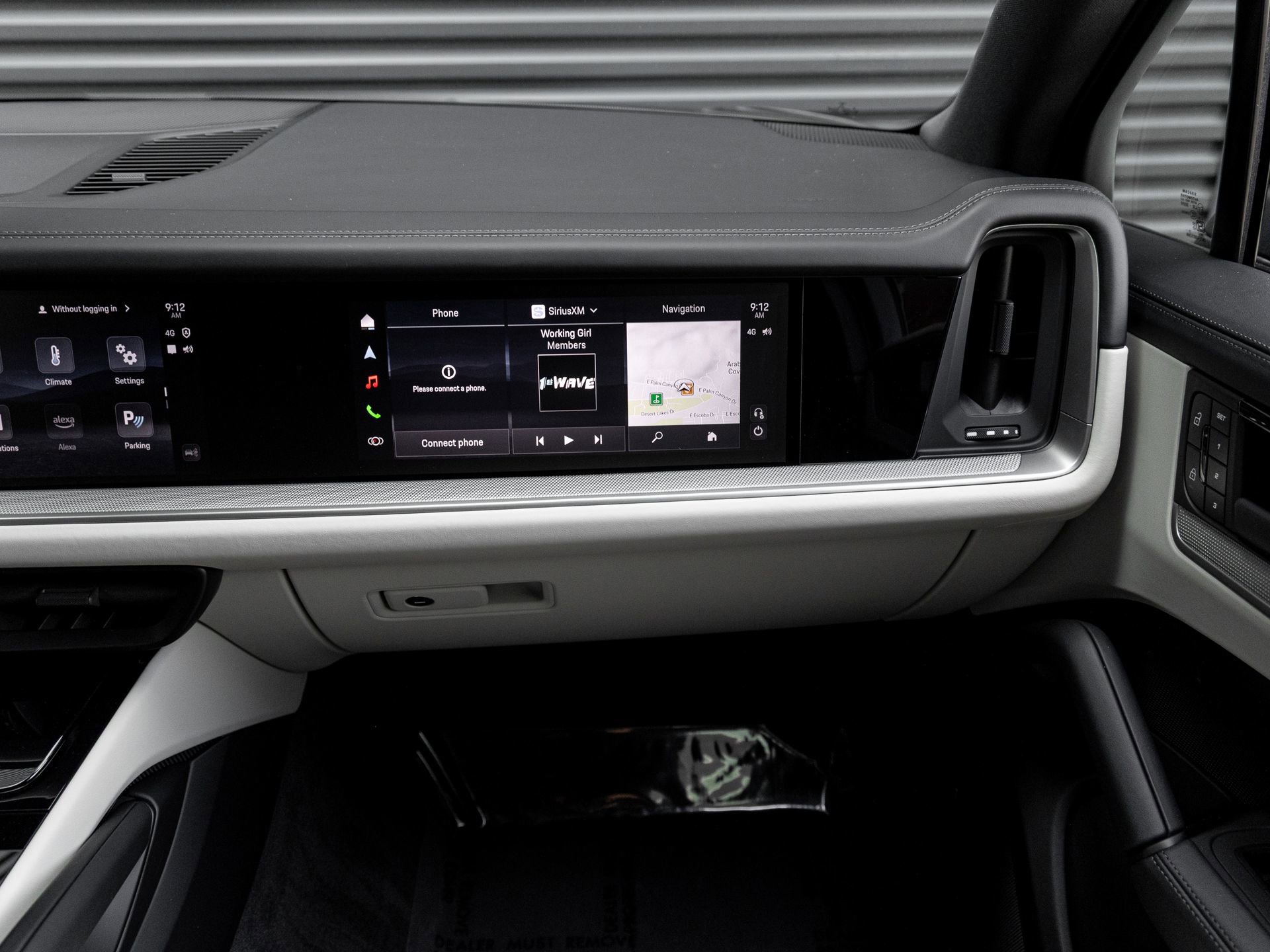 New 2026 Porsche Cayenne image 37