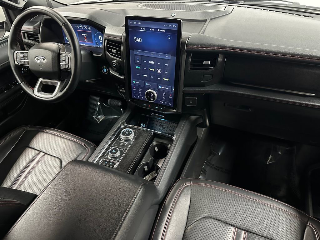 Used 2024 Ford Expedition Max Limited AWD/4WD image 11