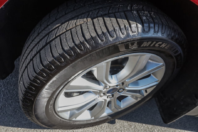 Used 2020 Ford Edge Titanium AWD/4WD image 70