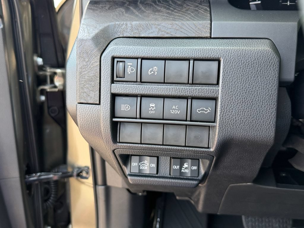 Certified 2026 Toyota Tacoma Limited AWD/4WD image 31
