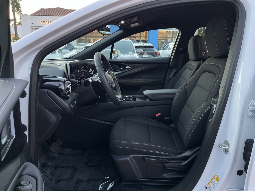 New 2026 Chevrolet Blazer EV LT image 18