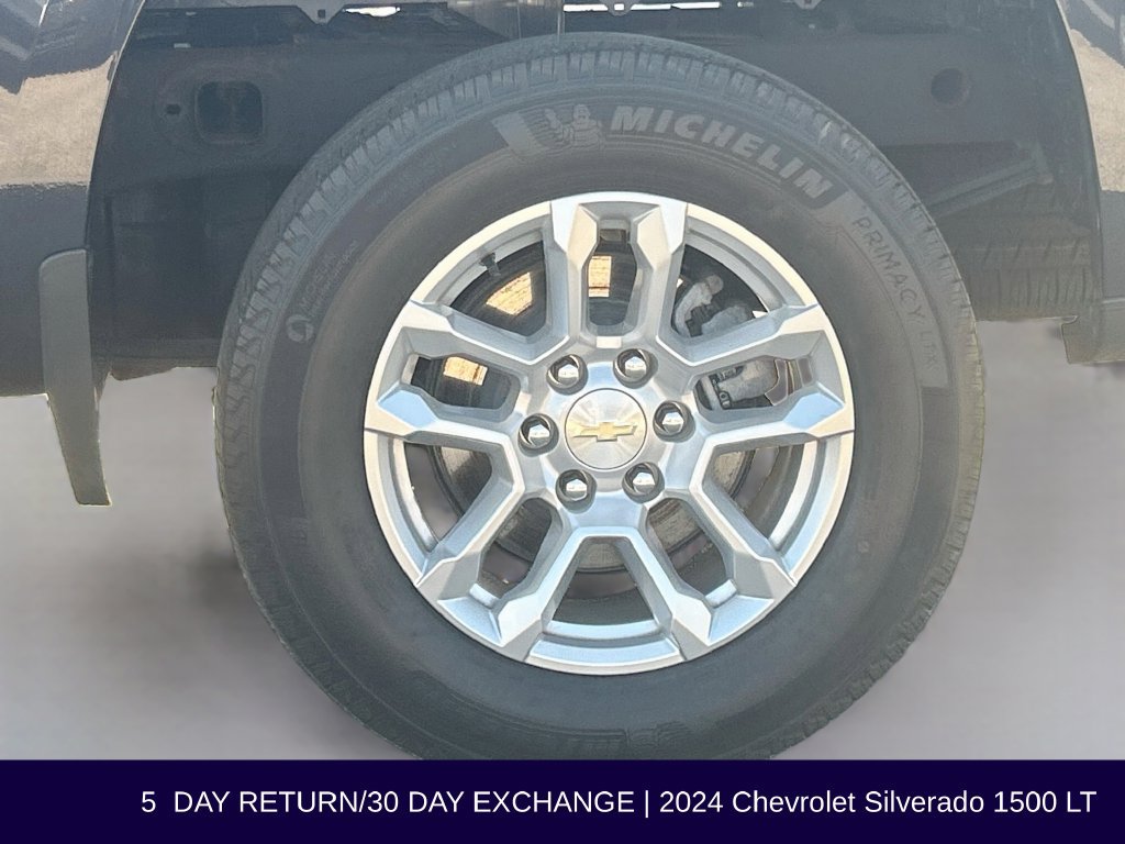 Used 2024 Chevrolet Silverado 1500 LT AWD/4WD image 36