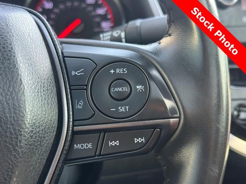 Used 2024 Toyota Camry XSE image 16