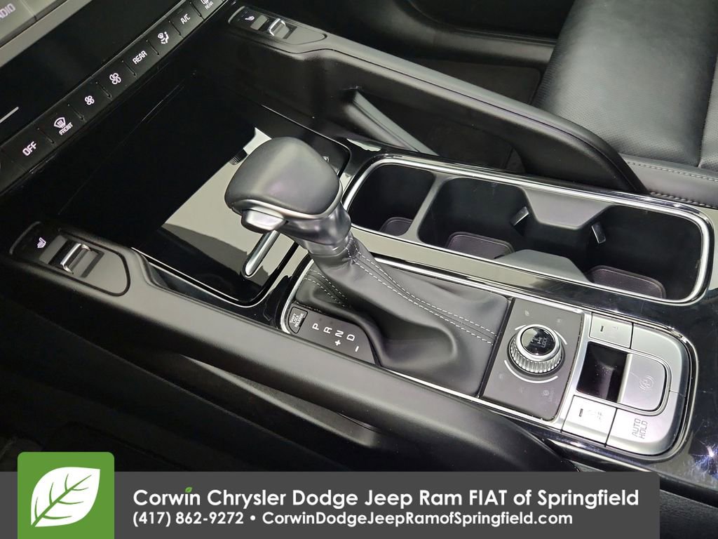 Used 2025 Kia Telluride S AWD/4WD image 27