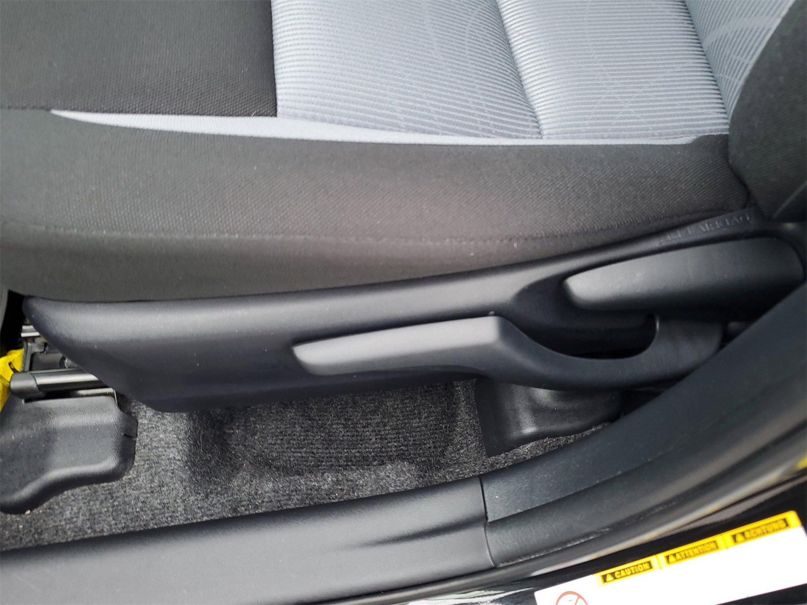 Certified 2019 Toyota Prius C image 18