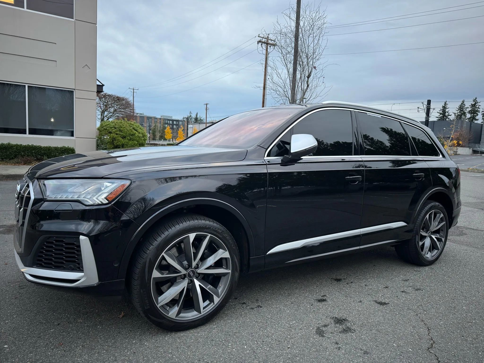 Used 2021 Audi SQ7 Premium Plus image 5