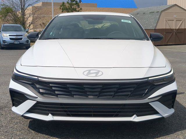 New 2026 Hyundai Elantra Sport FWD image 8