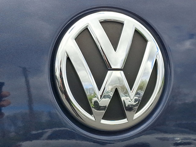Used 2013 Volkswagen Passat 2.5 S FWD image 29
