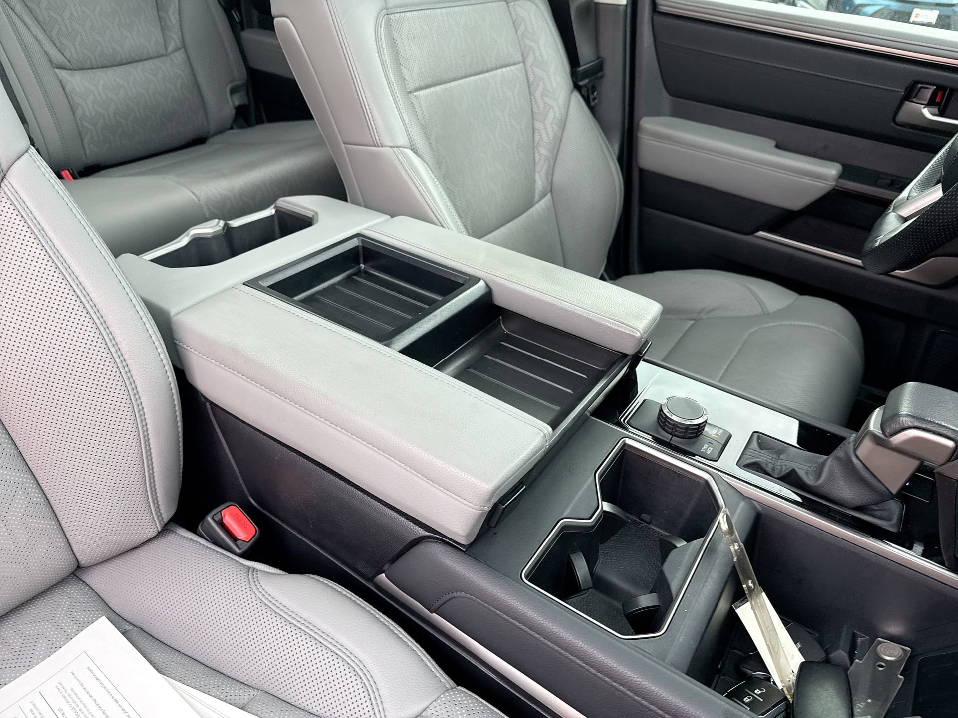 Used 2024 Toyota Tundra Limited RWD image 22