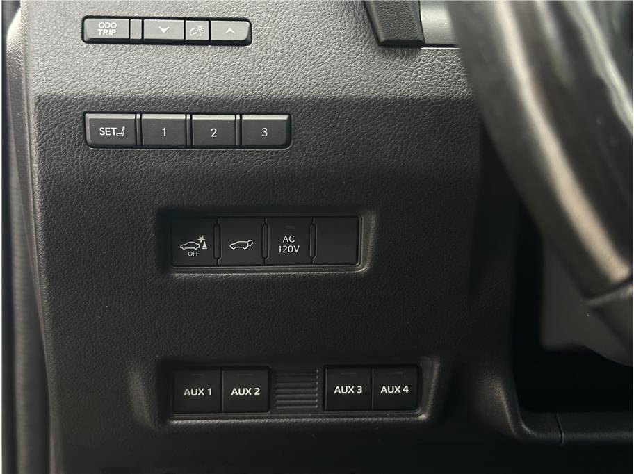 Used 2025 Lexus GX 550 AWD/4WD image 27