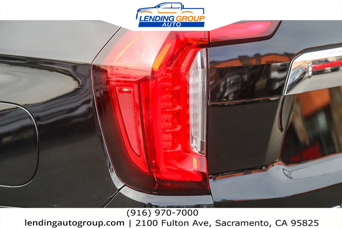 Used 2021 GMC Yukon XL SLT image 8