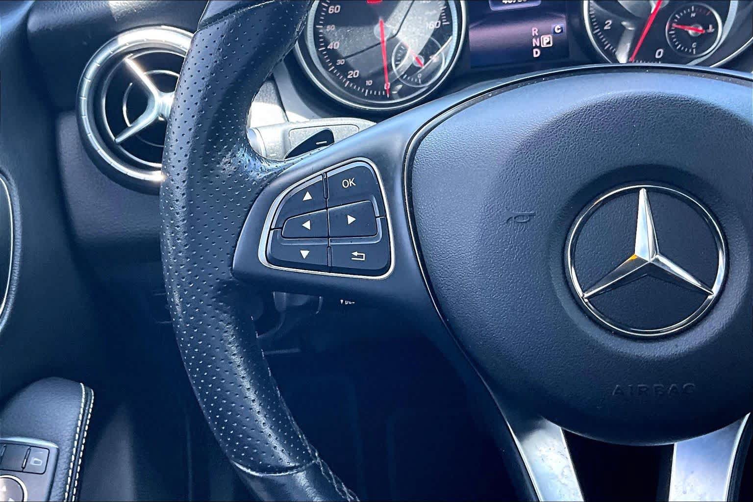 Used 2019 Mercedes-Benz CLA 250 image 24