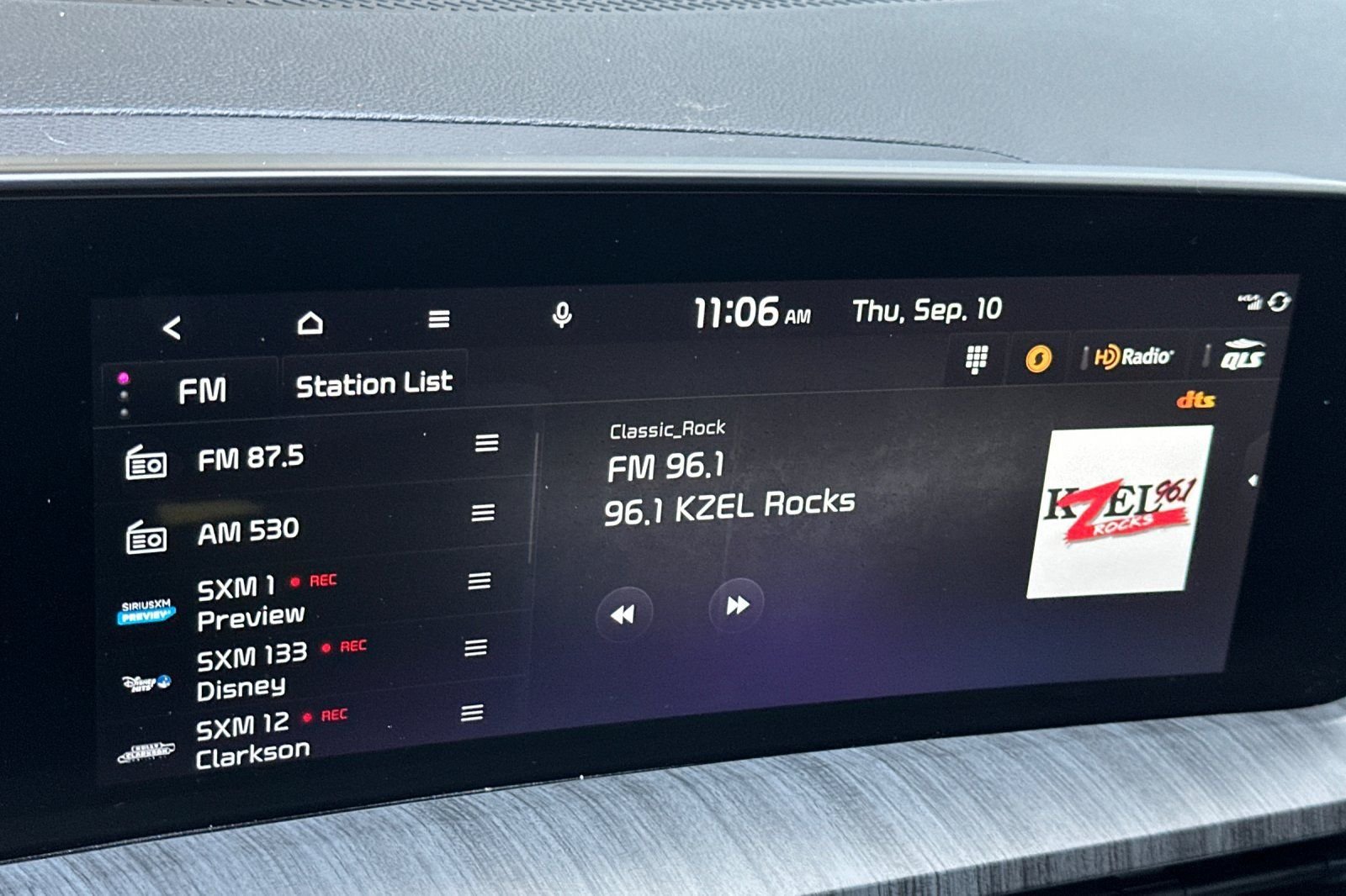 Used 2025 Kia Telluride SX Prestige AWD/4WD image 22