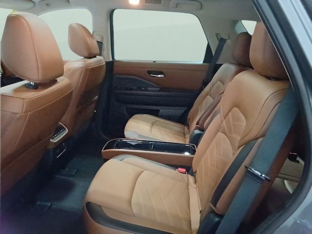 Certified 2023 Nissan Pathfinder Platinum AWD/4WD image 25