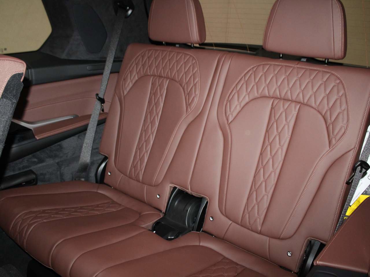 New 2026 BMW X7 M60i image 19