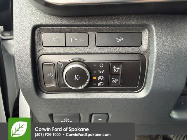 Used 2023 Ford F450 Lariat w/ Chrome Package image 29